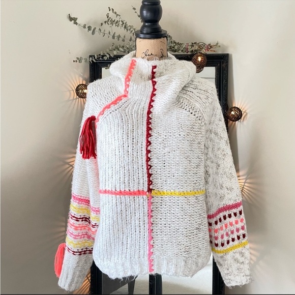 Urban Outfitters BDG Sweater Anissa Knit Tassel Turtleneck Funnel Neck White NWT - Picture 2 of 15